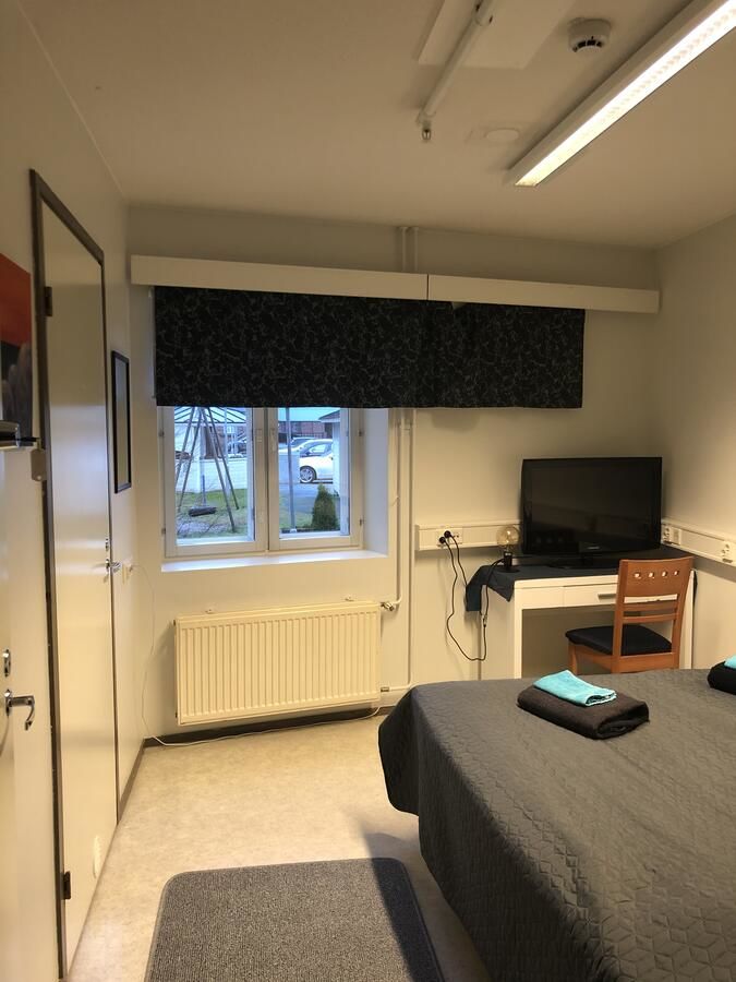 Хостелы Hostel 400 Kokkola Коккола-9